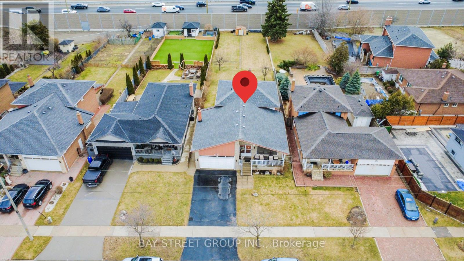 Lower - 1520 Brentano Boulevard, Mississauga, Ontario  L4X 1A4 - Photo 1 - W12931592