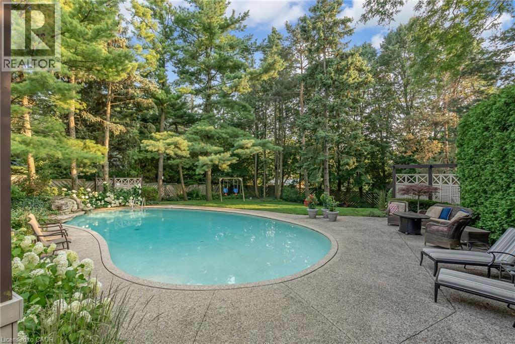 9 Flanders Drive, Waterdown, Ontario  L8B 0G6 - Photo 45 - 40812786