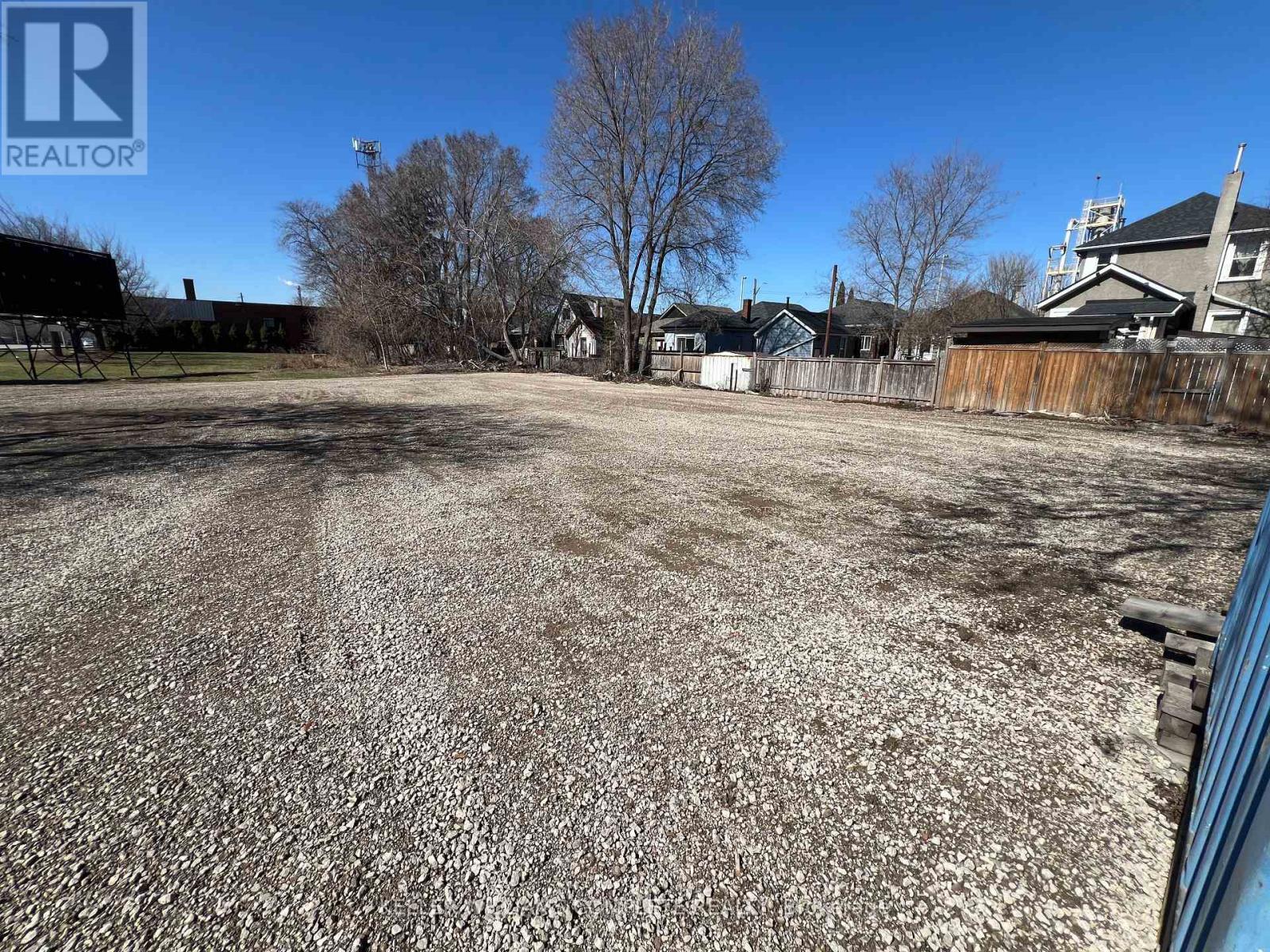 487 Burlington Street E, Hamilton, Ontario  L8L 4H8 - Photo 9 - X12606256