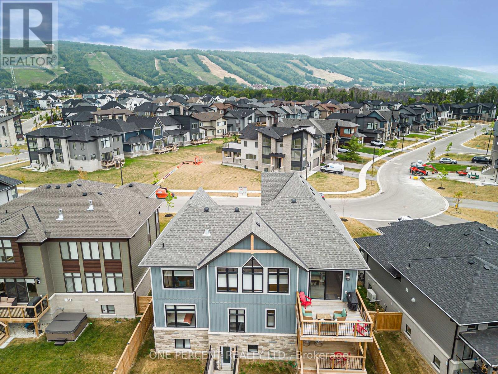 114 Cattail Crescent, Blue Mountains, Ontario  L9Y 4X5 - Photo 4 - X12830670