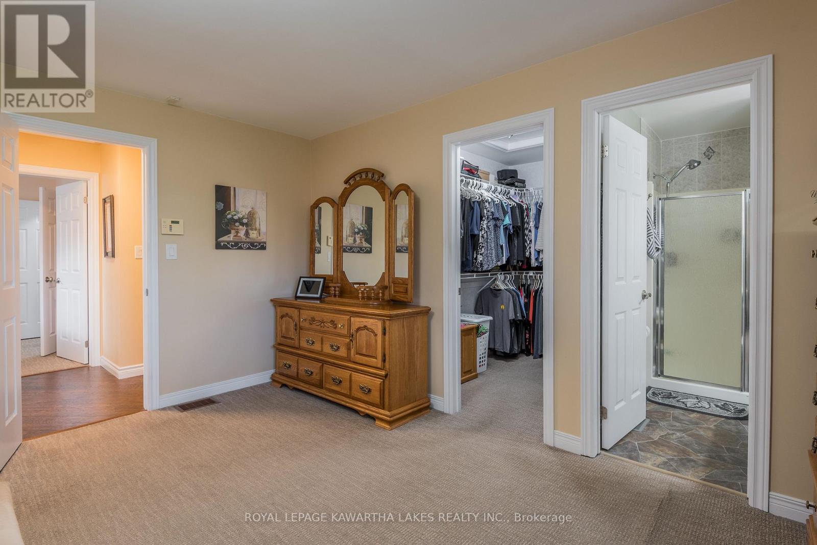 29 Midland Drive, Kawartha Lakes, Ontario  K9V 6B9 - Photo 20 - X12931634