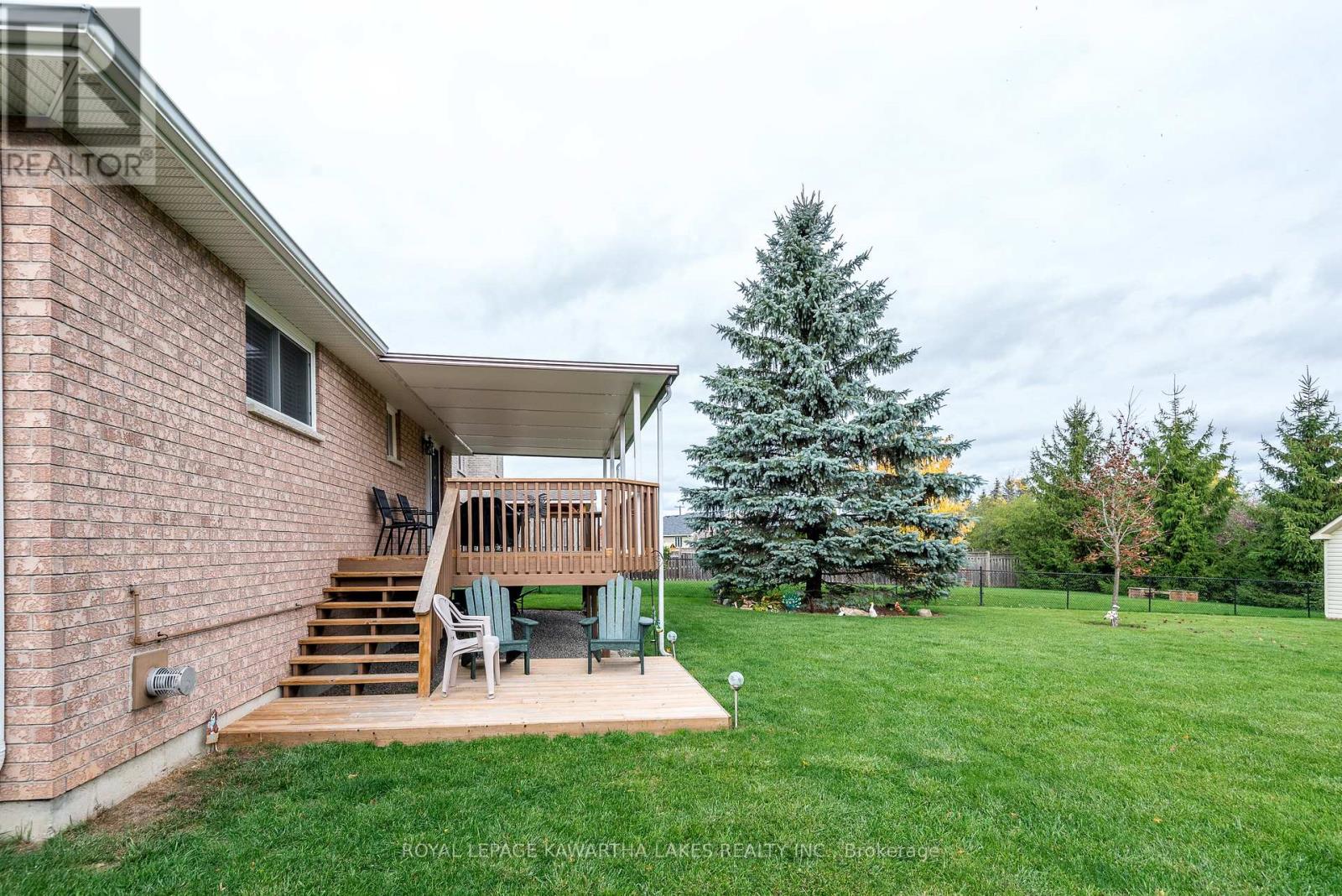 29 Midland Drive, Kawartha Lakes, Ontario  K9V 6B9 - Photo 7 - X12931634