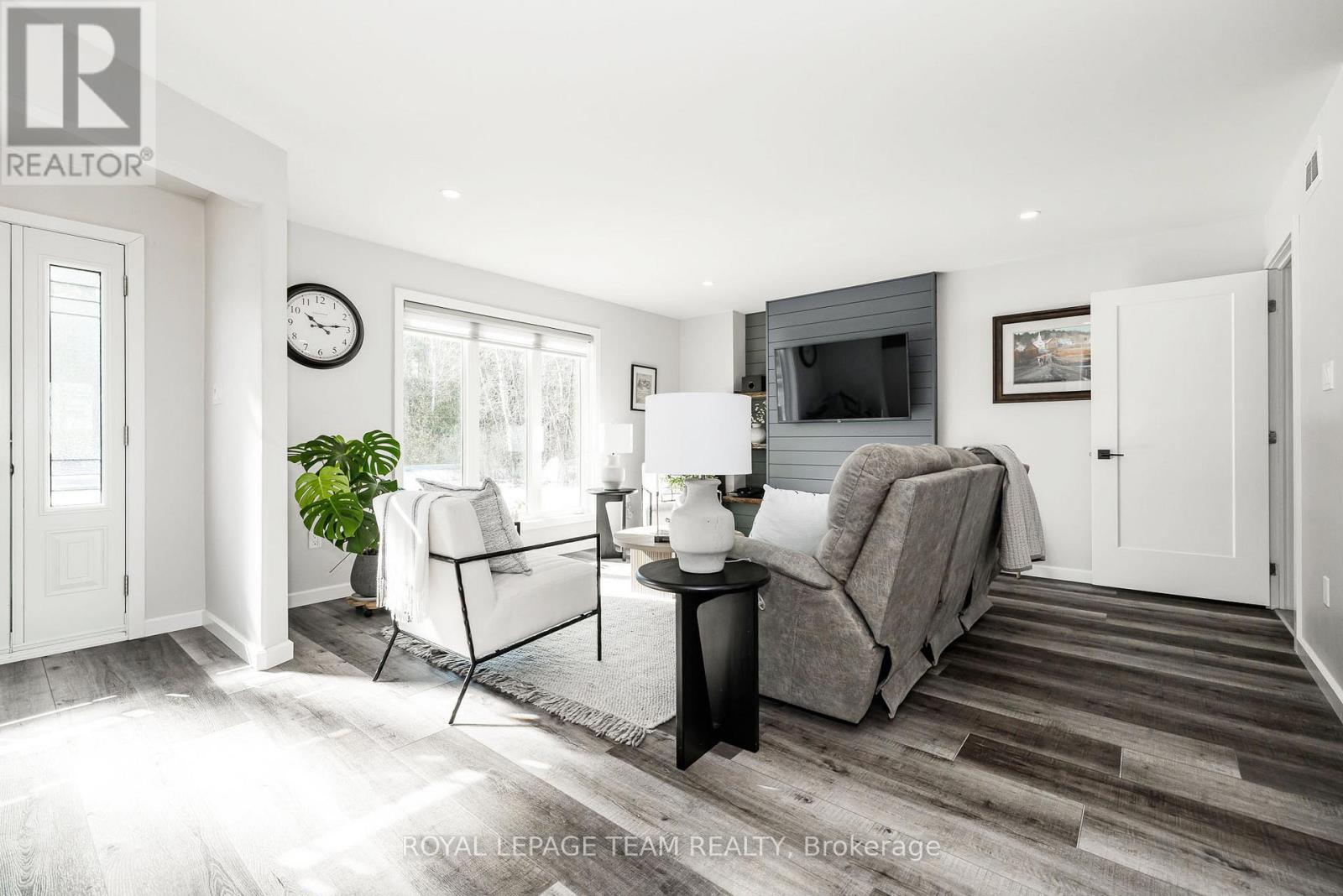 10625 Loughlin Ridge Road, North Dundas, Ontario  K0E 1S0 - Photo 10 - X12931624