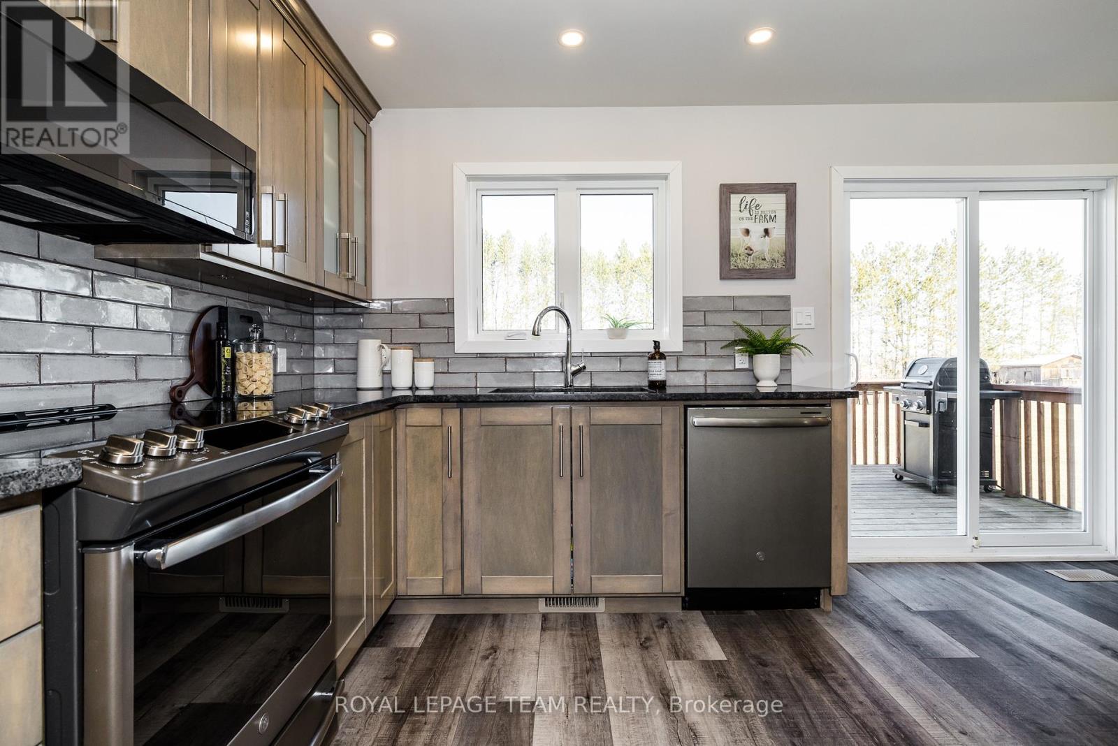 10625 Loughlin Ridge Road, North Dundas, Ontario  K0E 1S0 - Photo 16 - X12931624