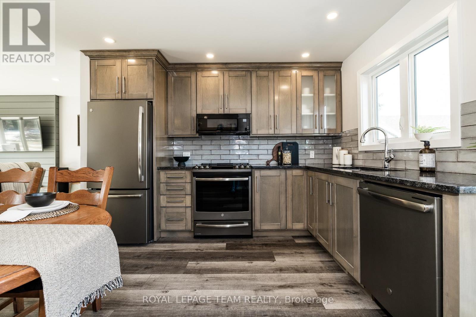 10625 Loughlin Ridge Road, North Dundas, Ontario  K0E 1S0 - Photo 18 - X12931624