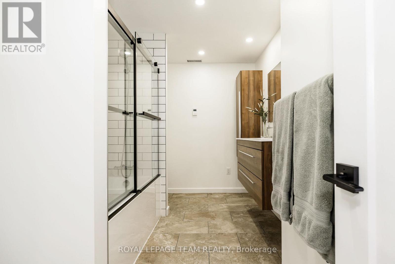 10625 Loughlin Ridge Road, North Dundas, Ontario  K0E 1S0 - Photo 37 - X12931624