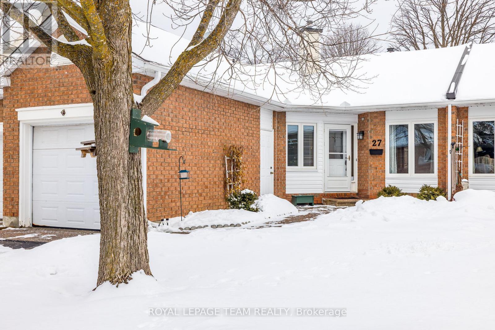 27 PINE NEEDLES COURT, Ottawa, Ontario