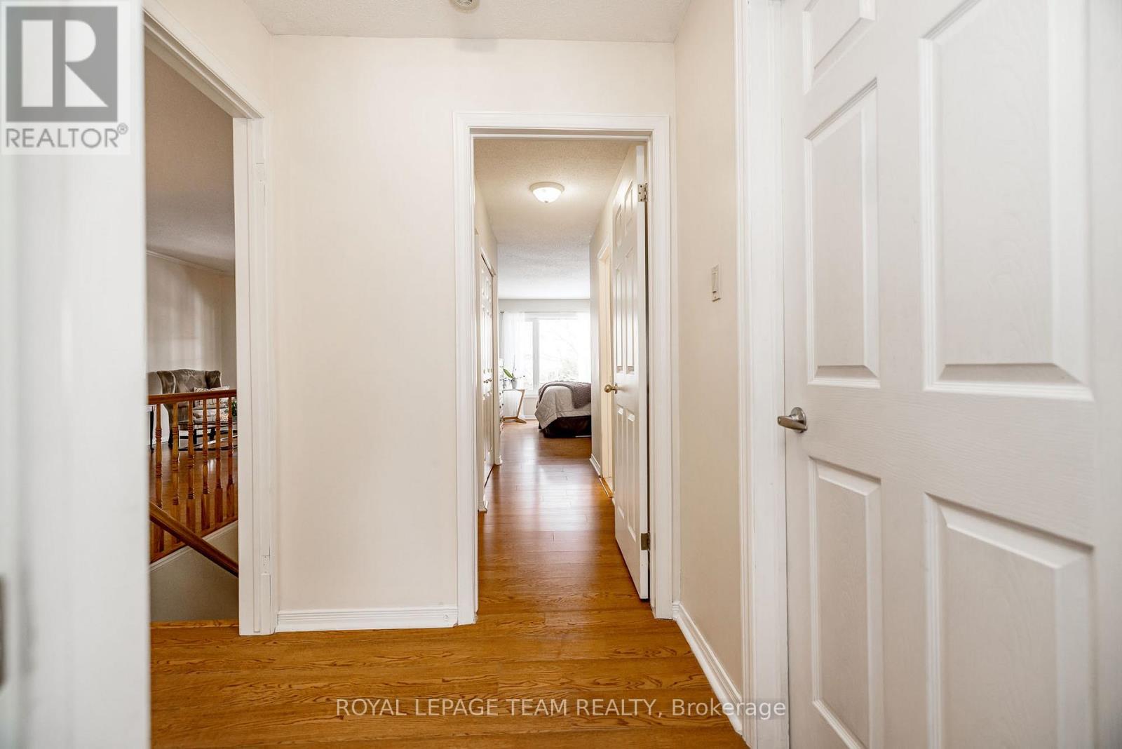 27 Pine Needles Court, Ottawa, Ontario  K2S 1G5 - Photo 17 - X12931628