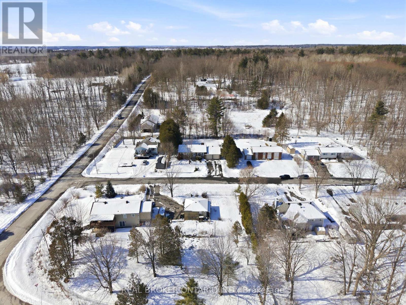 109 Highview Drive, Ottawa, Ontario  K0A 3M0 - Photo 37 - X12917182