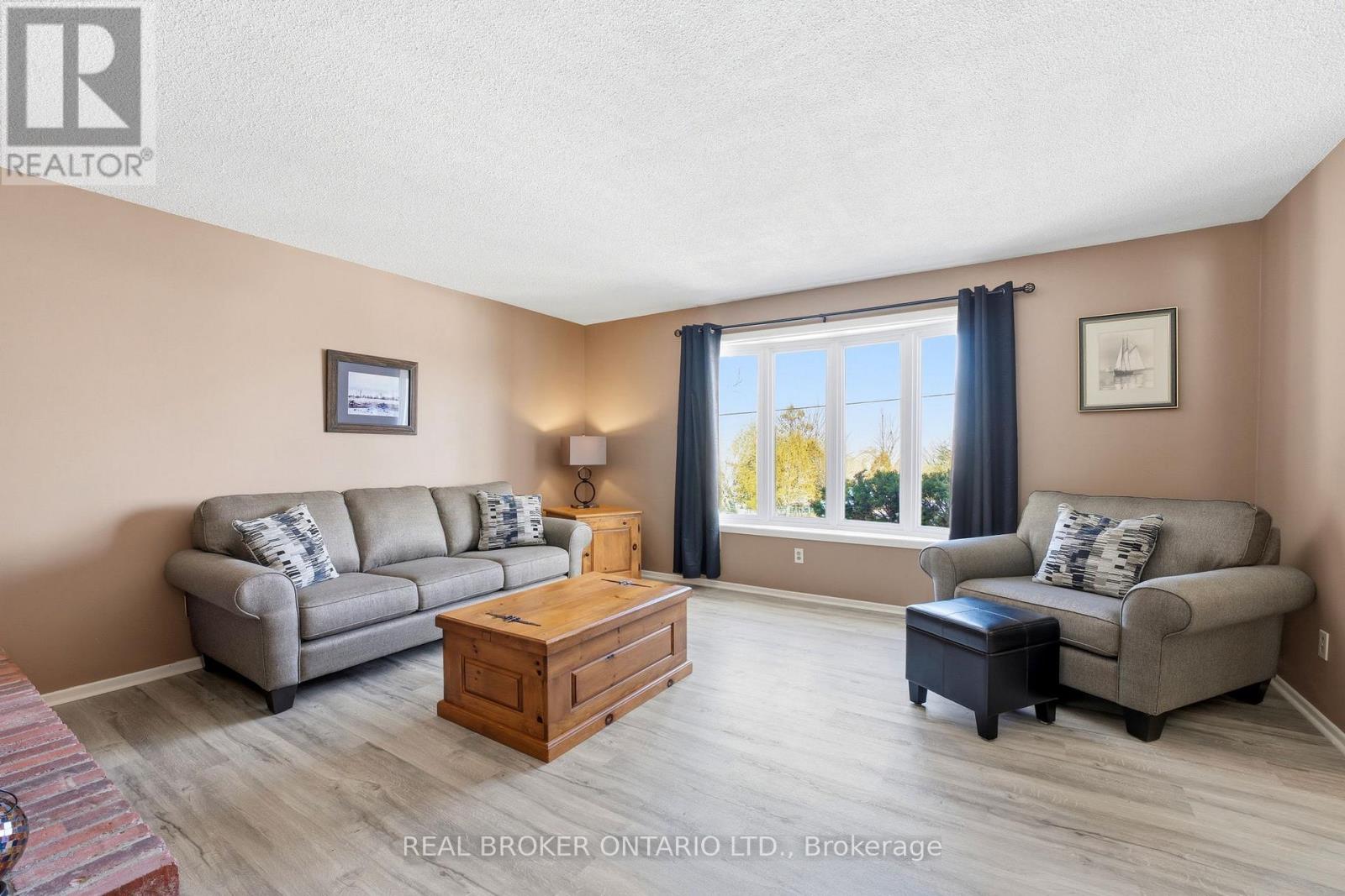 109 Highview Drive, Ottawa, Ontario  K0A 3M0 - Photo 7 - X12917182