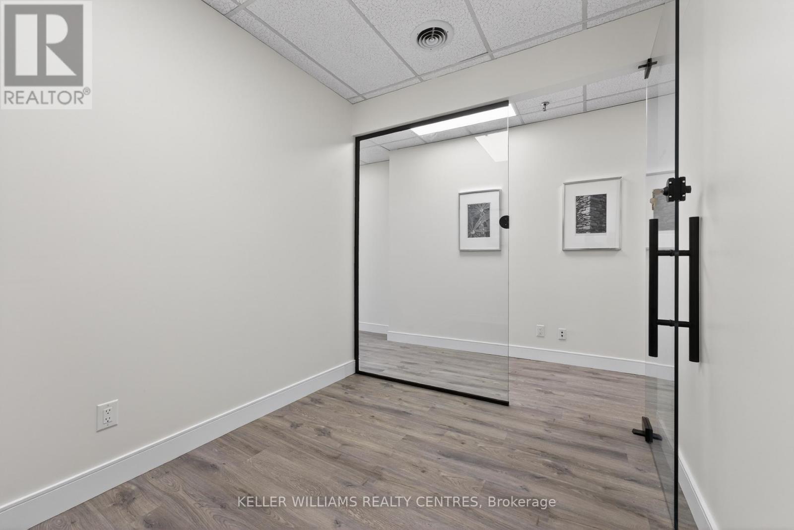 21 - 570 Hood Road, Markham, Ontario  L3R 4G7 - Photo 15 - N12931632