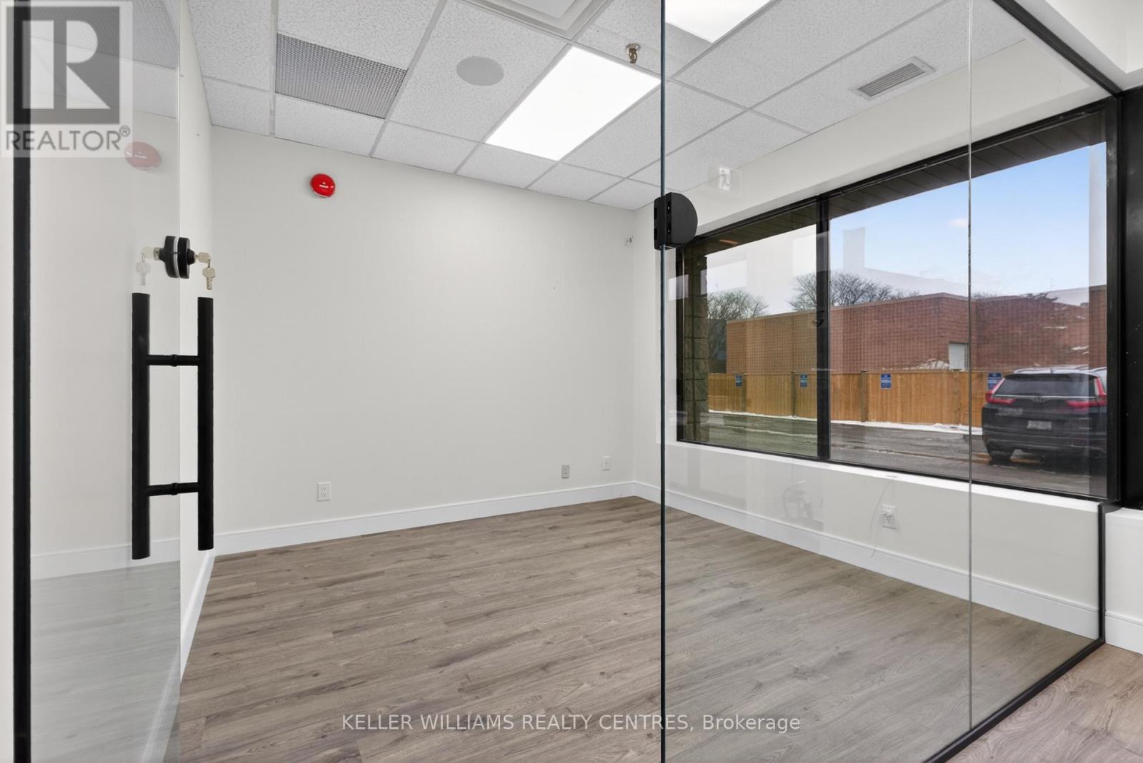 21 - 570 Hood Road, Markham, Ontario  L3R 4G7 - Photo 16 - N12931632