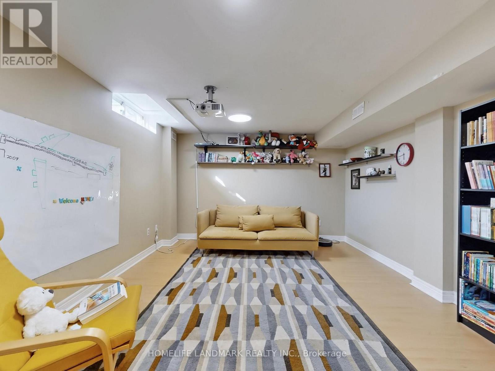 213 Montebello Avenue, Vaughan, Ontario  L4H 1L9 - Photo 32 - N12929180