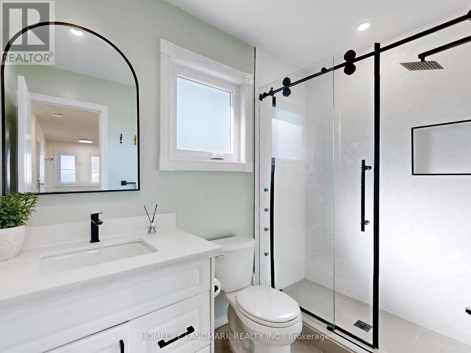 213 Montebello Avenue, Vaughan, Ontario  L4H 1L9 - Photo 30 - N12929180