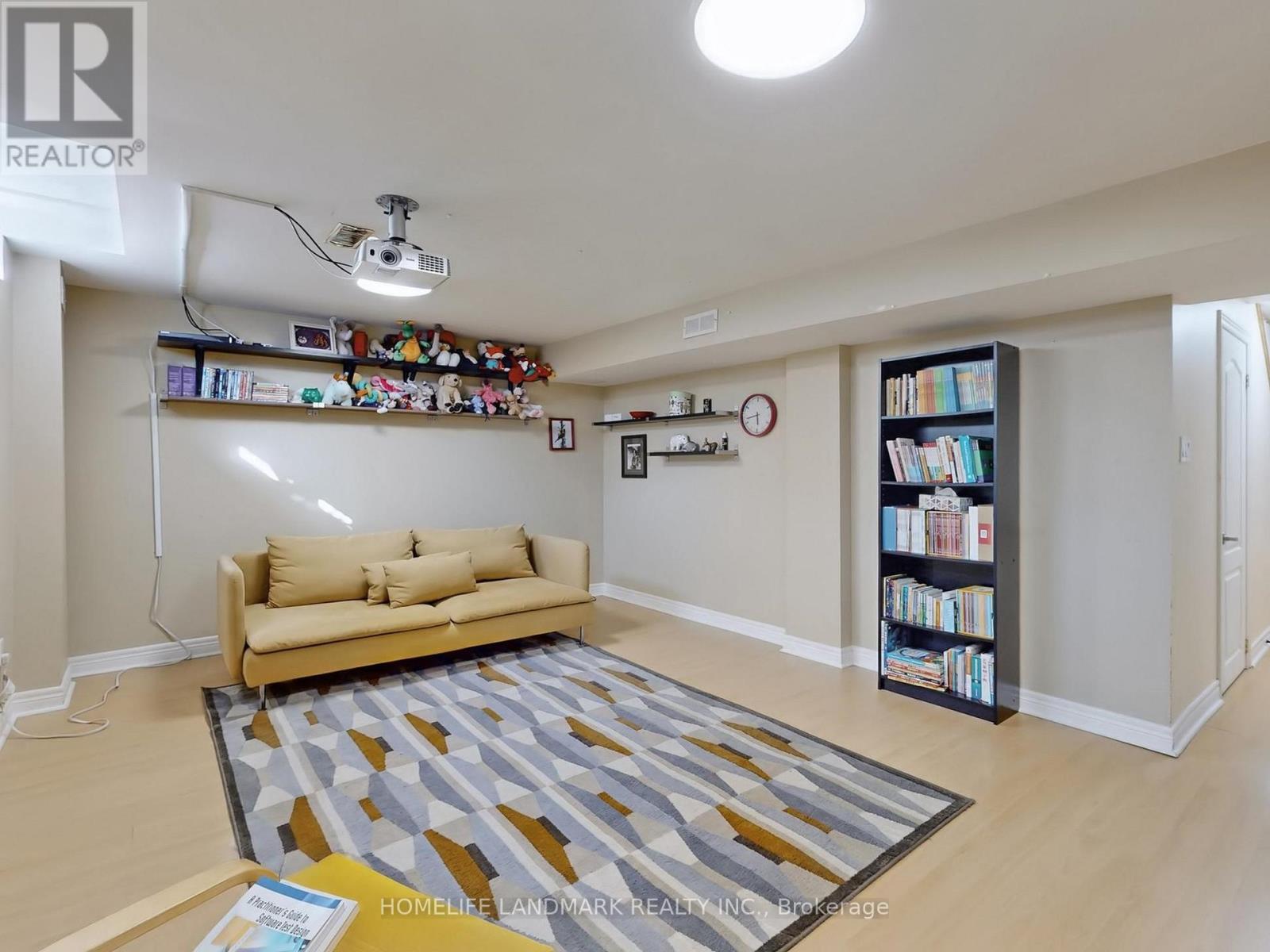 213 Montebello Avenue, Vaughan, Ontario  L4H 1L9 - Photo 33 - N12929180