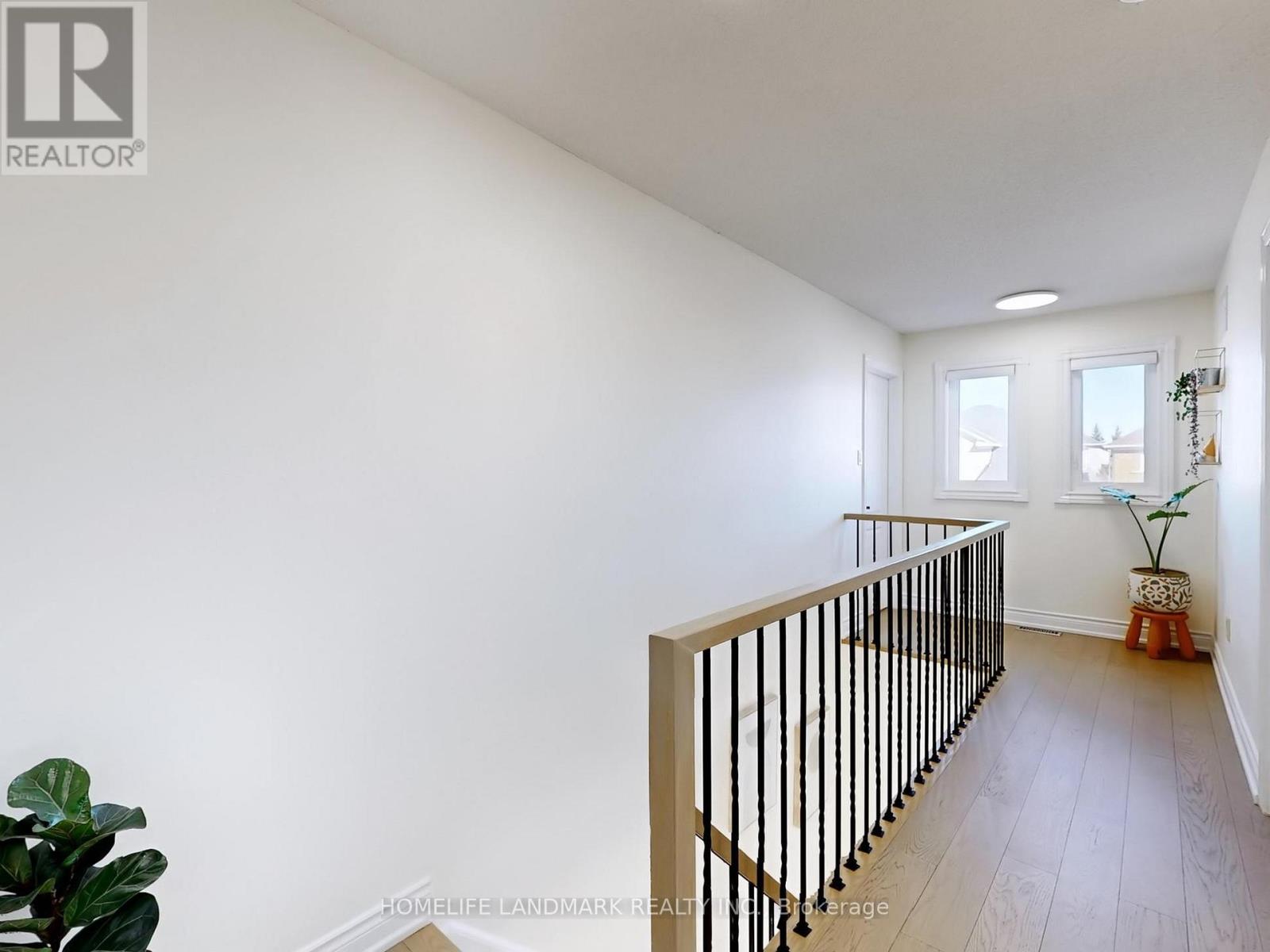 213 Montebello Avenue, Vaughan, Ontario  L4H 1L9 - Photo 47 - N12929180