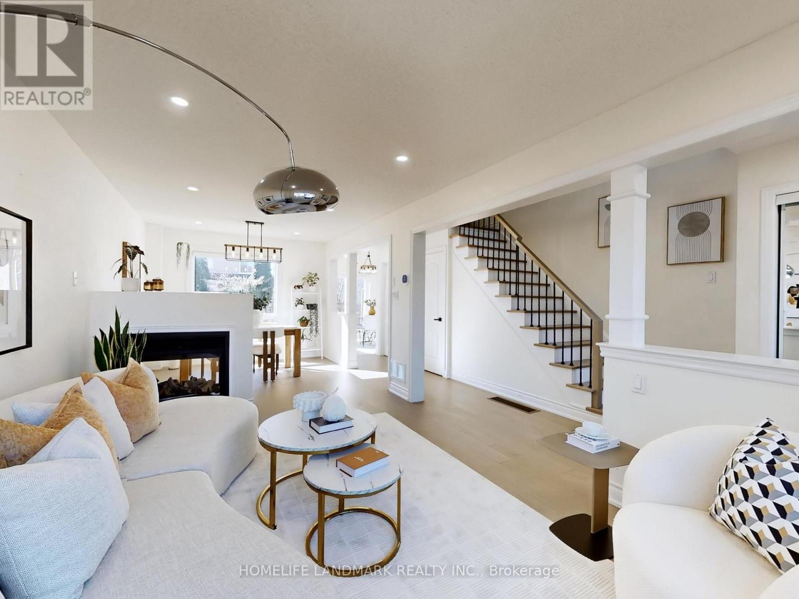 213 Montebello Avenue, Vaughan, Ontario  L4H 1L9 - Photo 7 - N12929180