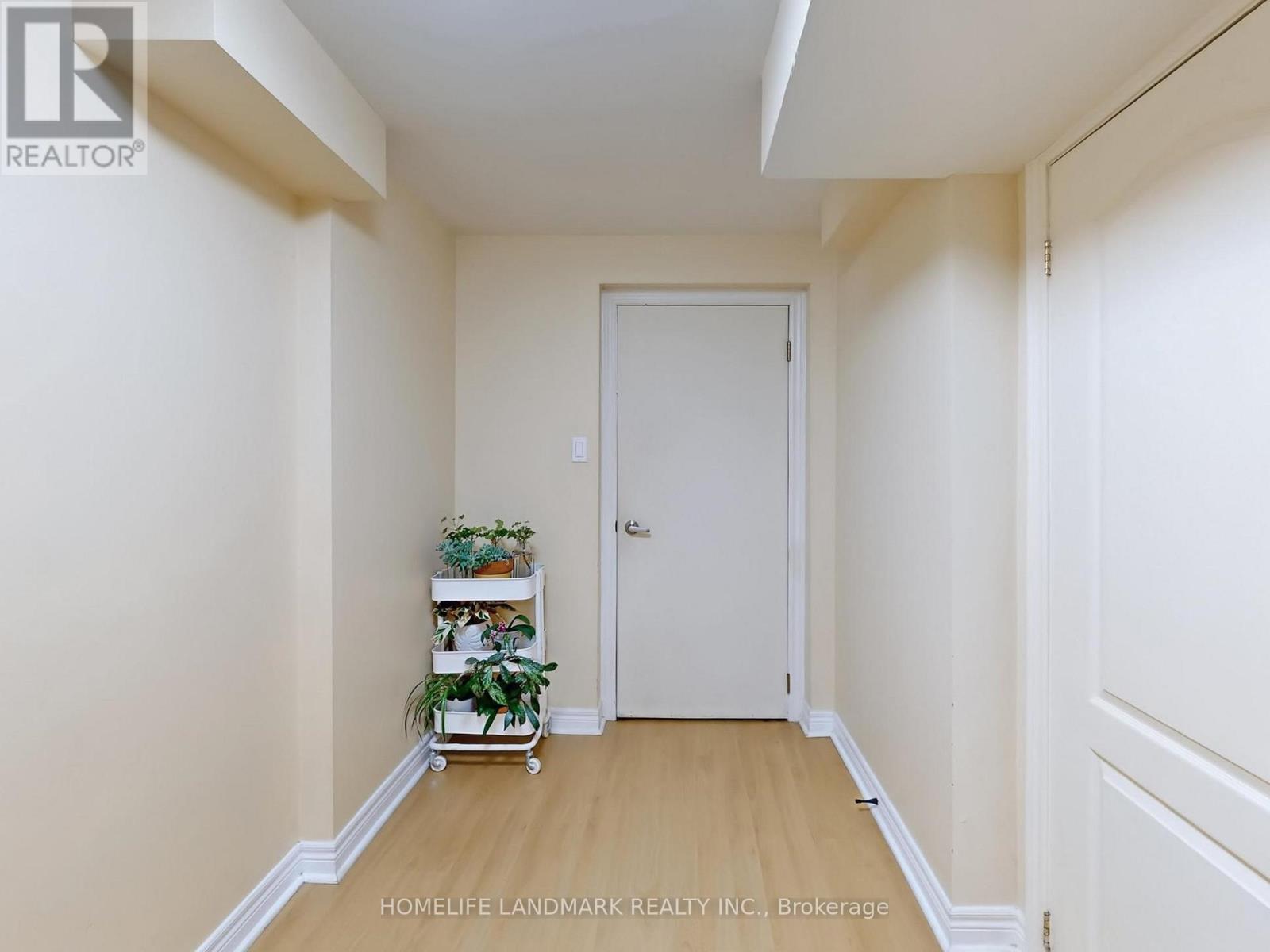 213 Montebello Avenue, Vaughan, Ontario  L4H 1L9 - Photo 49 - N12929180