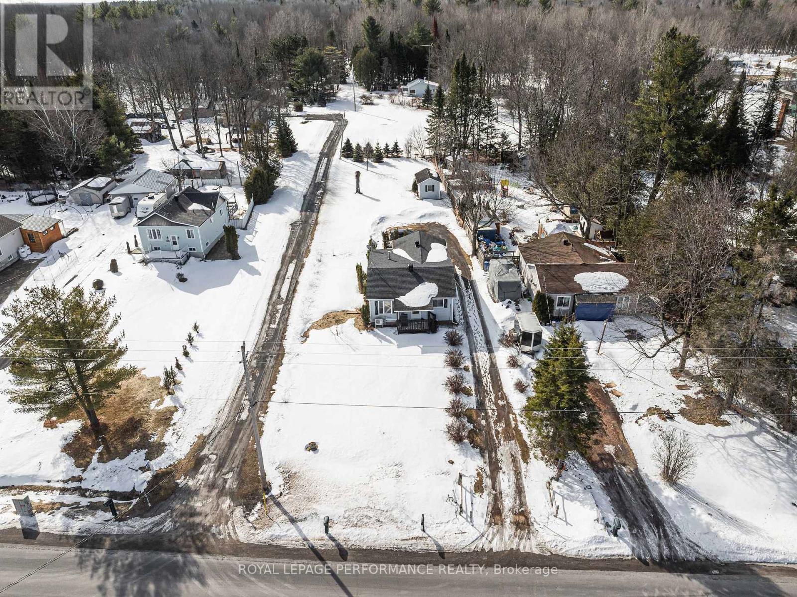 2082 Sandy Hill Road, Champlain, Ontario  K0B 1K0 - Photo 13 - X12910902