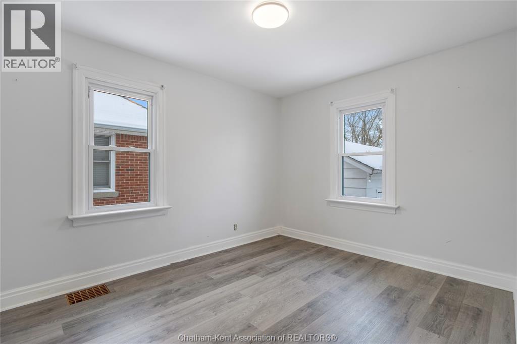 33 Wilson Avenue, Chatham, Ontario  N7L 1K8 - Photo 16 - 26006348