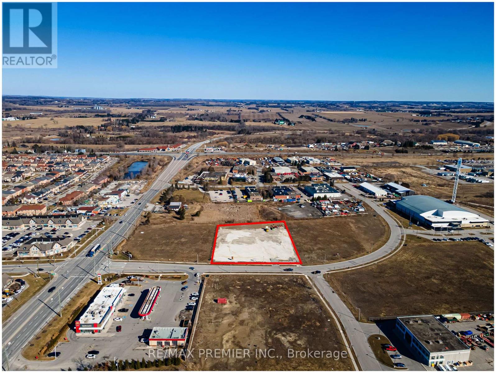 50 Dillane Drive, King, Ontario L0G 1T0 - Photo 4 - N12927616