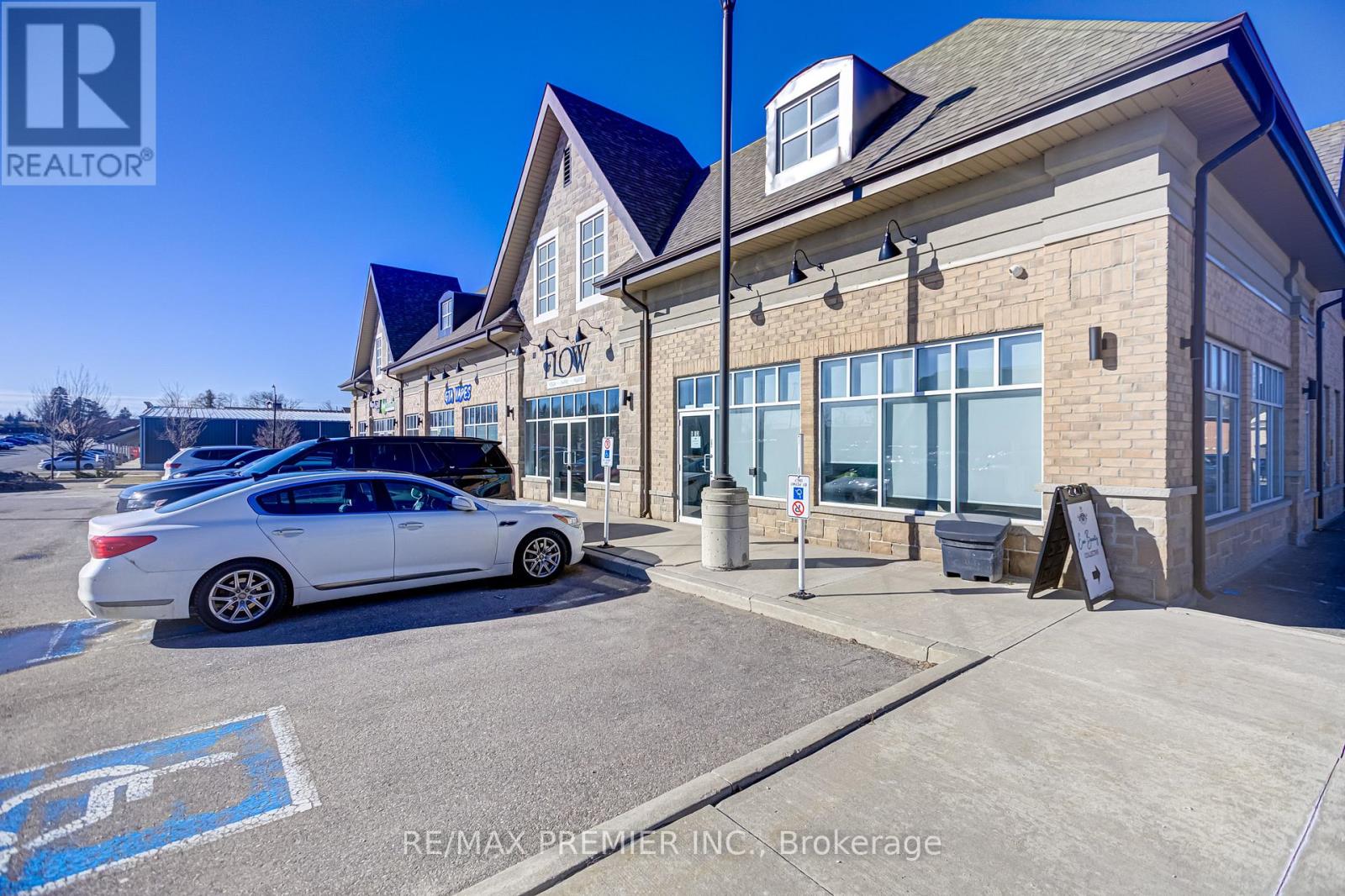 50 Dillane Drive, King, Ontario  L0G 1T0 - Photo 37 - N12927622