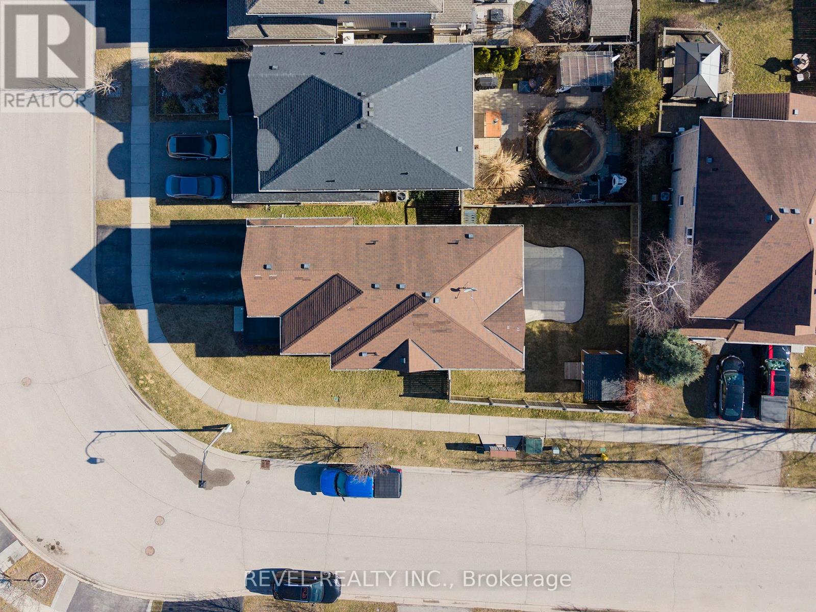 28 Barrett Avenue, Brantford, Ontario  N3S 0B5 - Photo 35 - X12929528