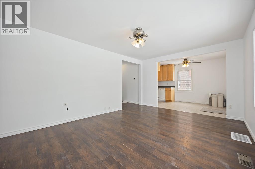 240 Gibson Street, Sarnia, Ontario N7T 3N2 - Photo 12 - 26001651