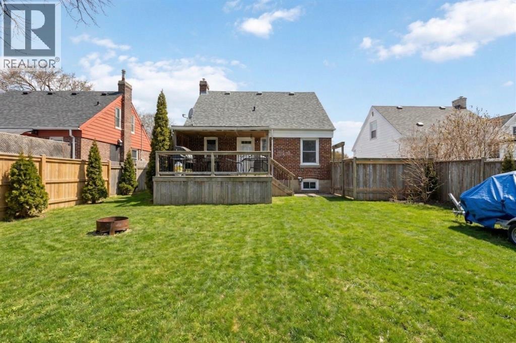 240 Gibson Street, Sarnia, Ontario N7T 3N2 - Photo 3 - 26001651