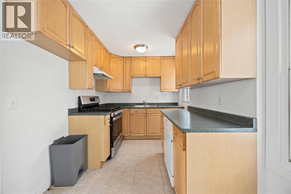 240 Gibson Street, Sarnia, Ontario N7T 3N2 - Photo 14 - 26001651