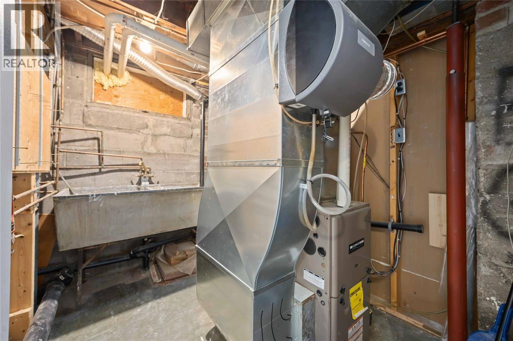 240 Gibson Street, Sarnia, Ontario N7T 3N2 - Photo 30 - 26001651