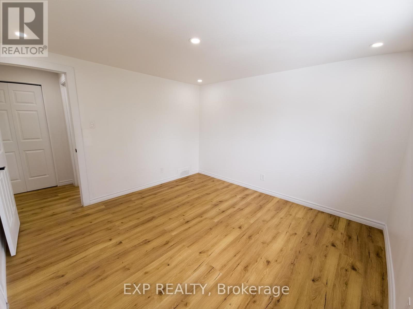 59 Bearbrook Road, Ottawa, Ontario  K1B 3H4 - Photo 20 - X12931642