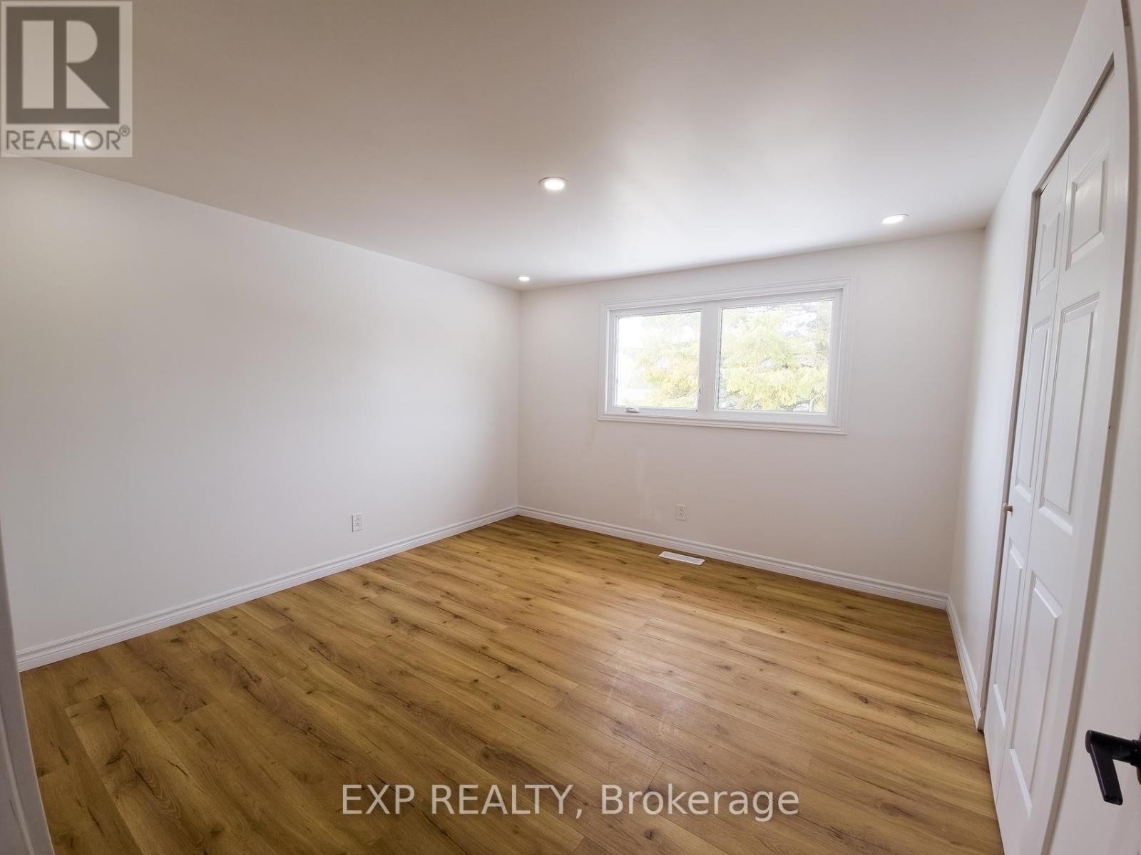 59 Bearbrook Road, Ottawa, Ontario  K1B 3H4 - Photo 21 - X12931642