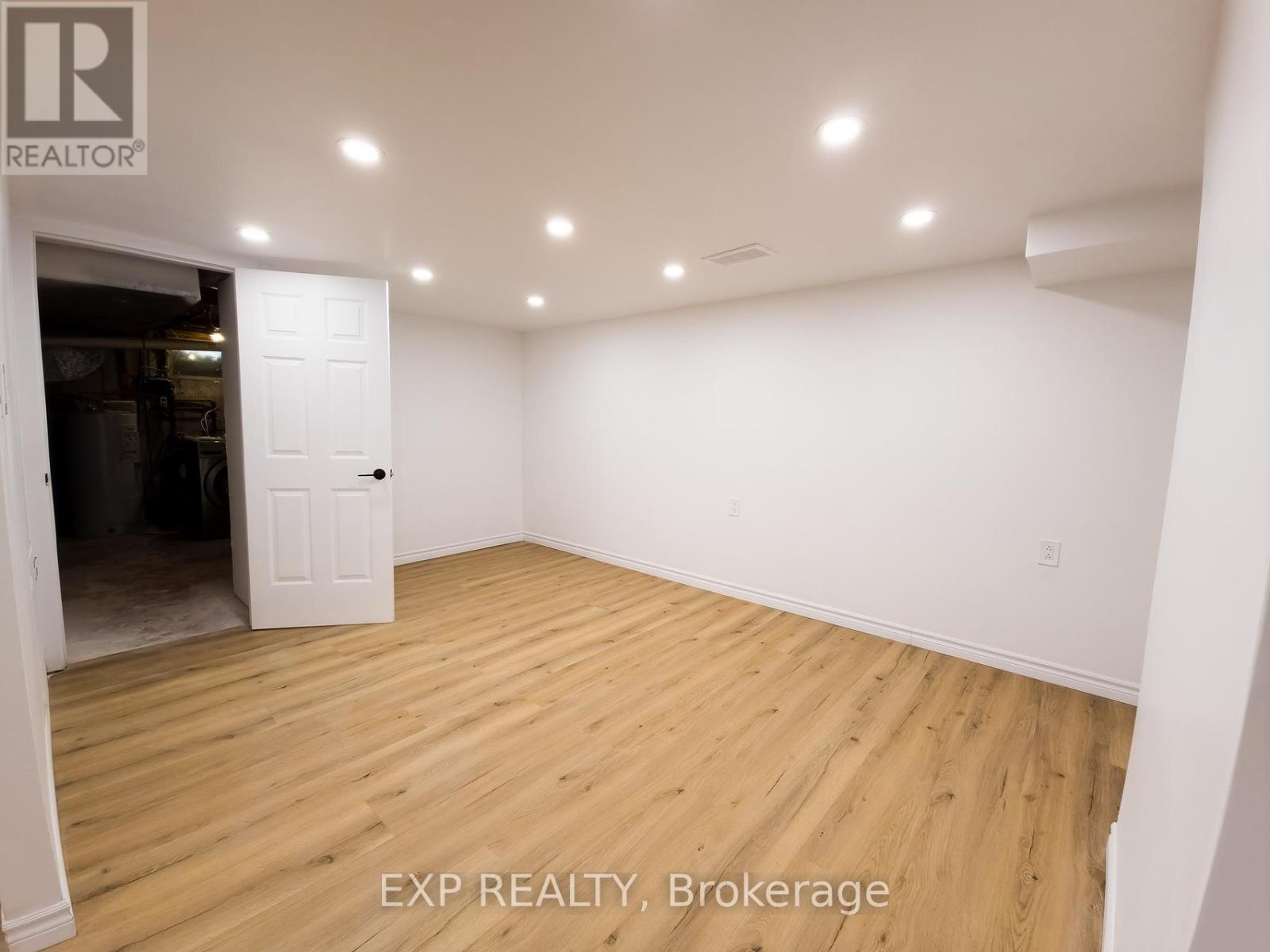 59 Bearbrook Road, Ottawa, Ontario  K1B 3H4 - Photo 28 - X12931642