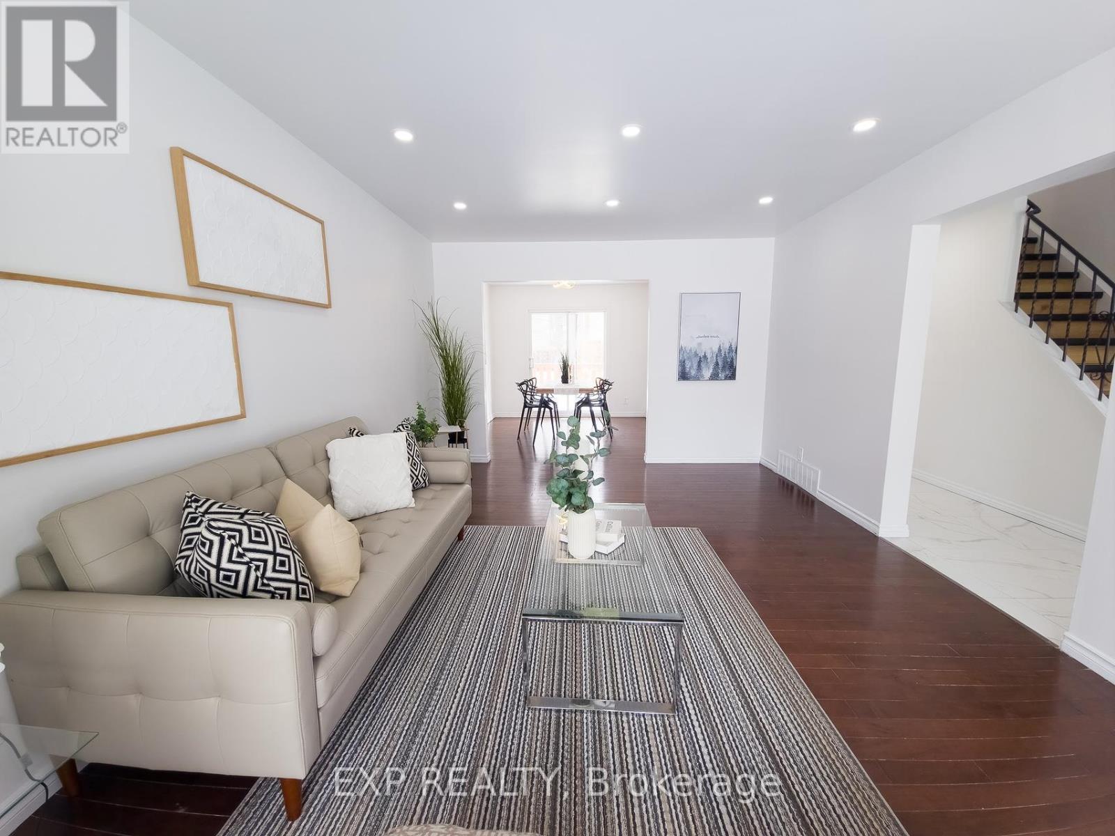 59 Bearbrook Road, Ottawa, Ontario  K1B 3H4 - Photo 6 - X12931642