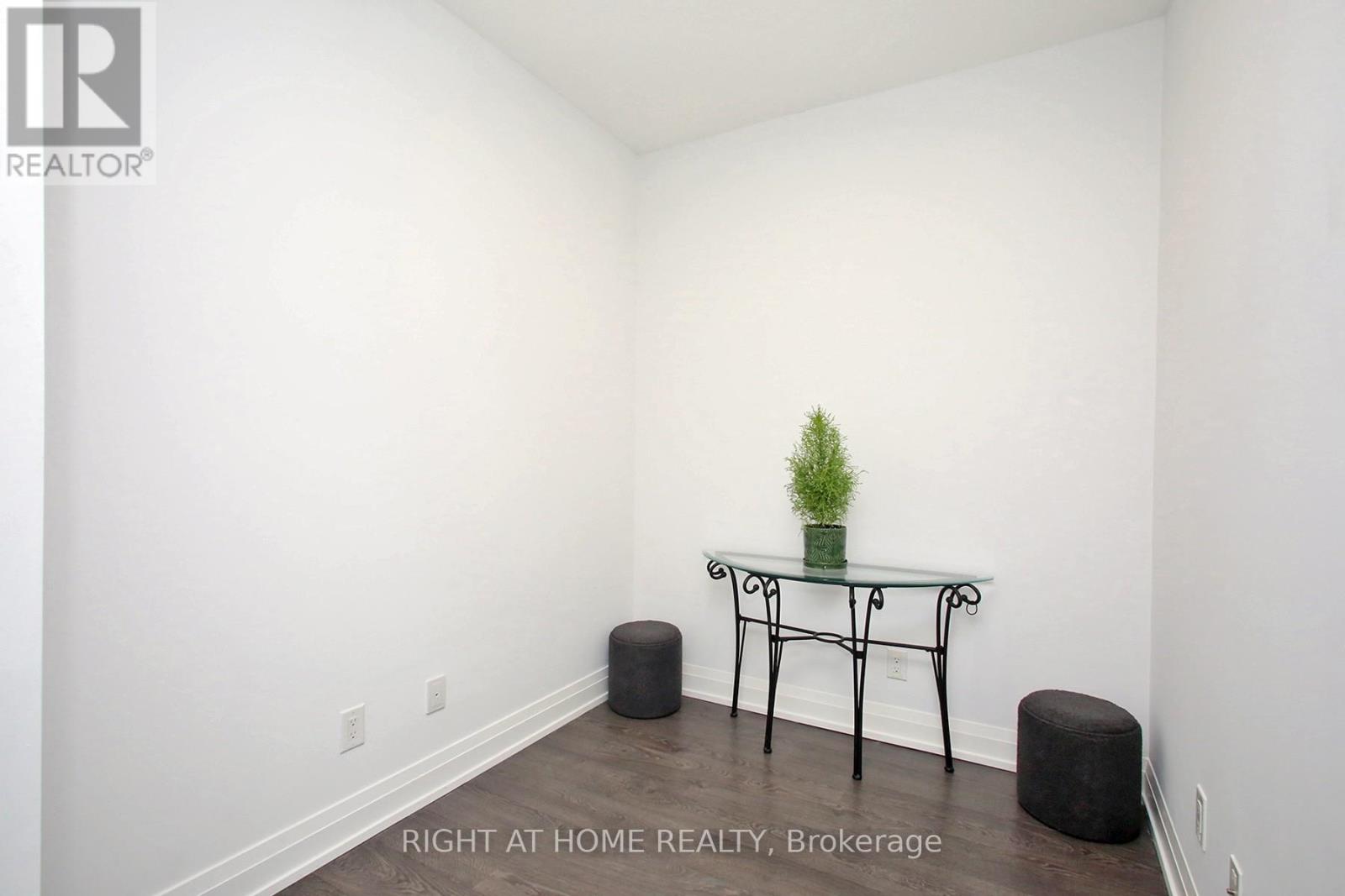 901 - 3700 Highway 7 Road, Vaughan, Ontario  L4L 0G4 - Photo 11 - N12931644