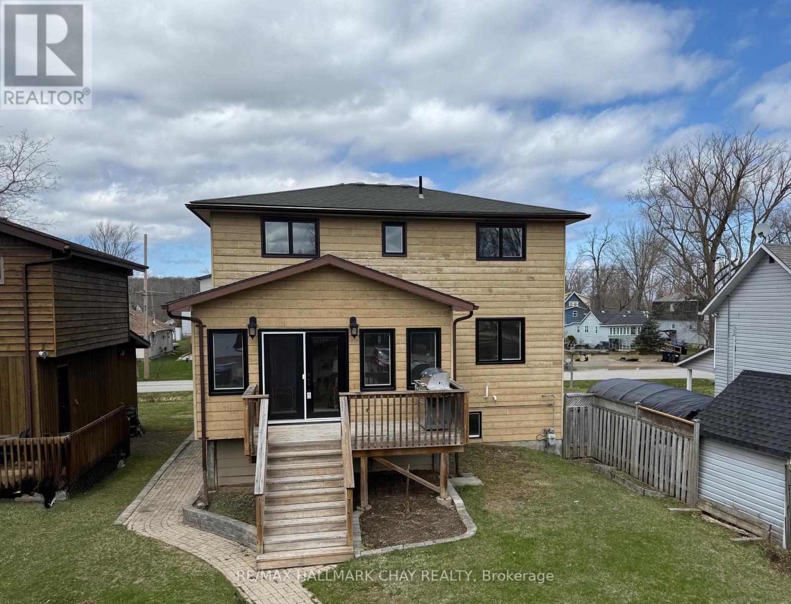 1063 Wood Street, Innisfil, Ontario  L0L 1K0 - Photo 23 - N12931646