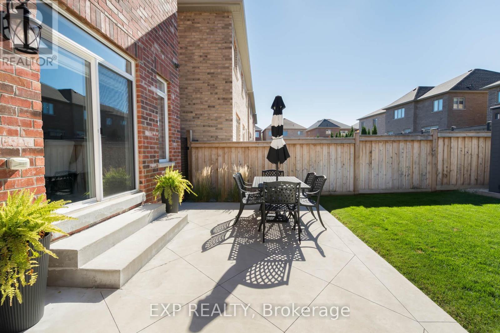 56 Lewis Avenue, Bradford West Gwillimbury, Ontario L3Z 0X2 - Photo 41 - N12457081