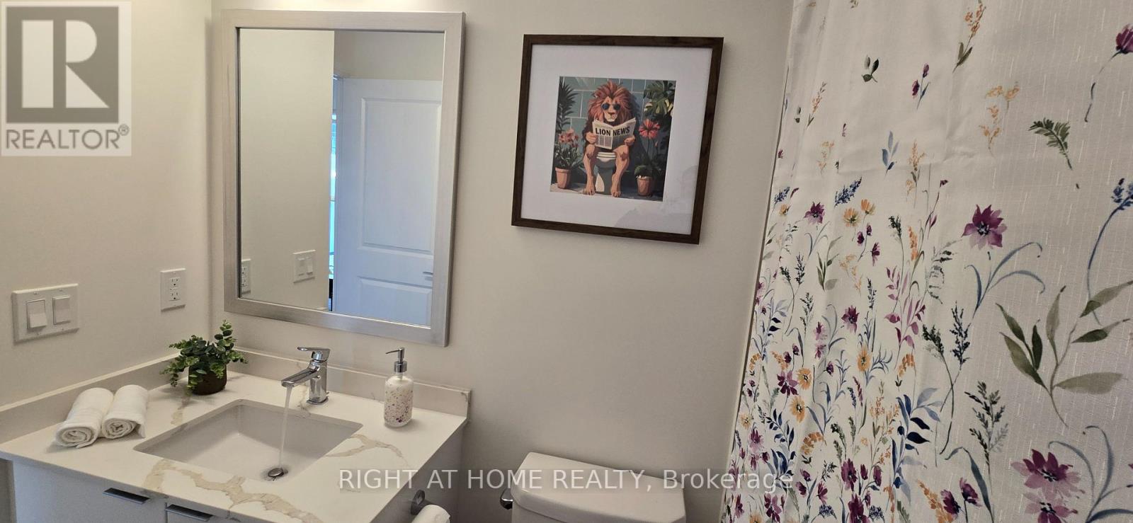 2302 - 15 Watergarden Drive, Mississauga, Ontario  L5R 0H4 - Photo 16 - W12931650