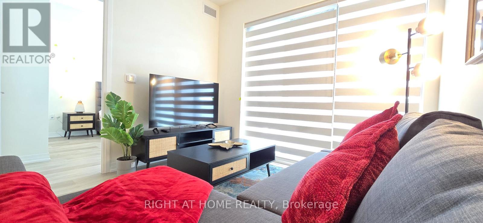 2302 - 15 Watergarden Drive, Mississauga, Ontario  L5R 0H4 - Photo 24 - W12931650