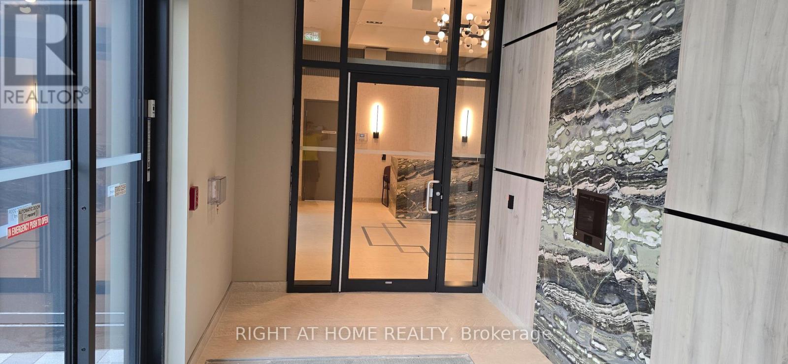 2302 - 15 Watergarden Drive, Mississauga, Ontario  L5R 0H4 - Photo 29 - W12931650