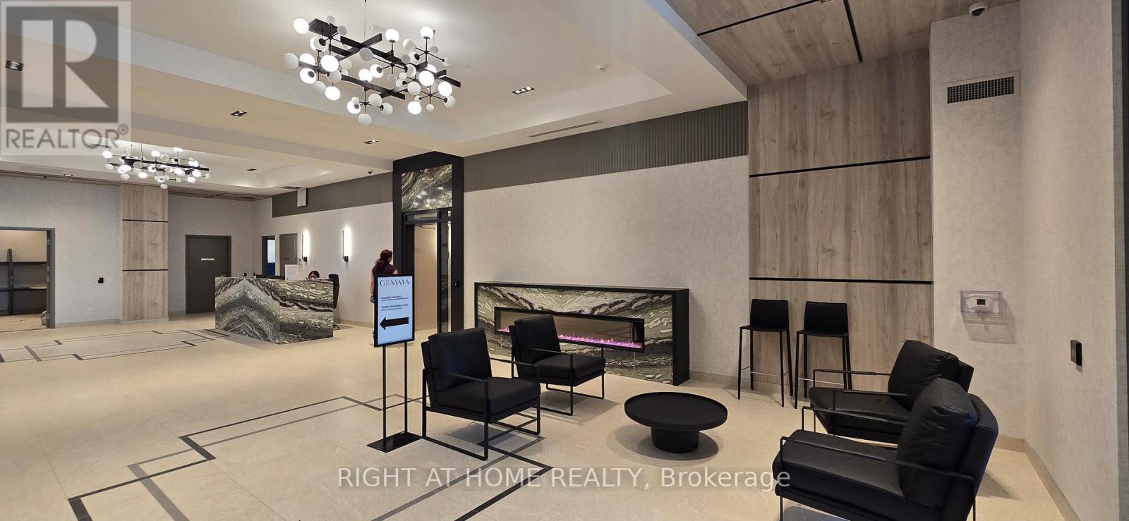 2302 - 15 Watergarden Drive, Mississauga, Ontario  L5R 0H4 - Photo 31 - W12931650