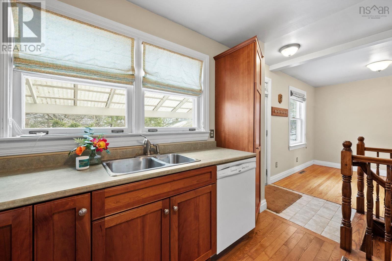 197 Pleasant Street, Truro, Nova Scotia  B2N 3S7 - Photo 15 - 202605526