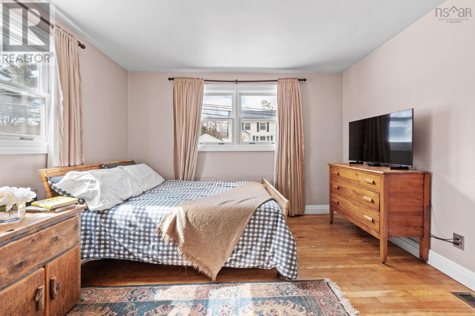 197 Pleasant Street, Truro, Nova Scotia  B2N 3S7 - Photo 19 - 202605526