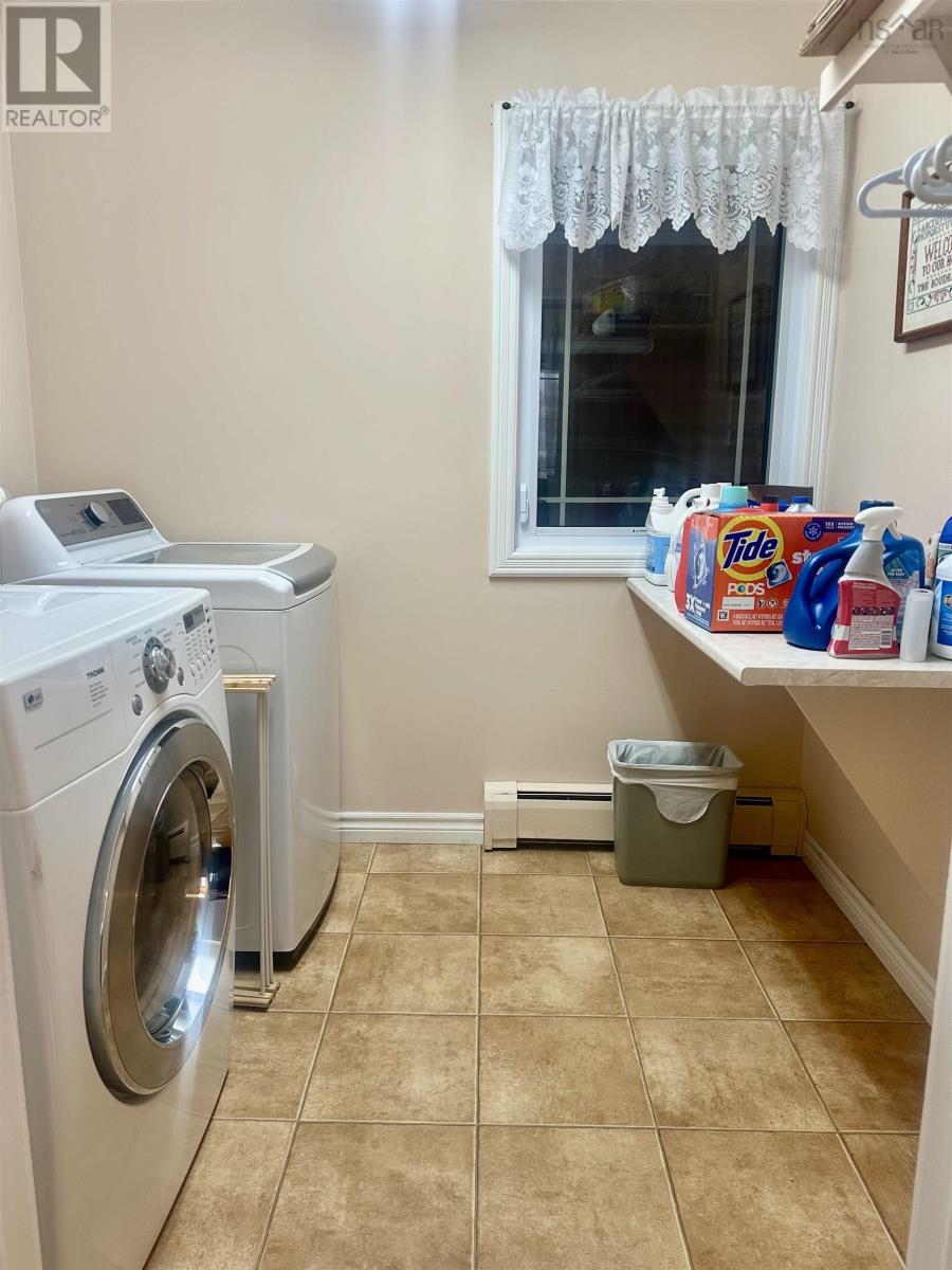 18 Sydney Road Road, Port Hawkesbury, Nova Scotia  B9A 3A4 - Photo 10 - 202605723