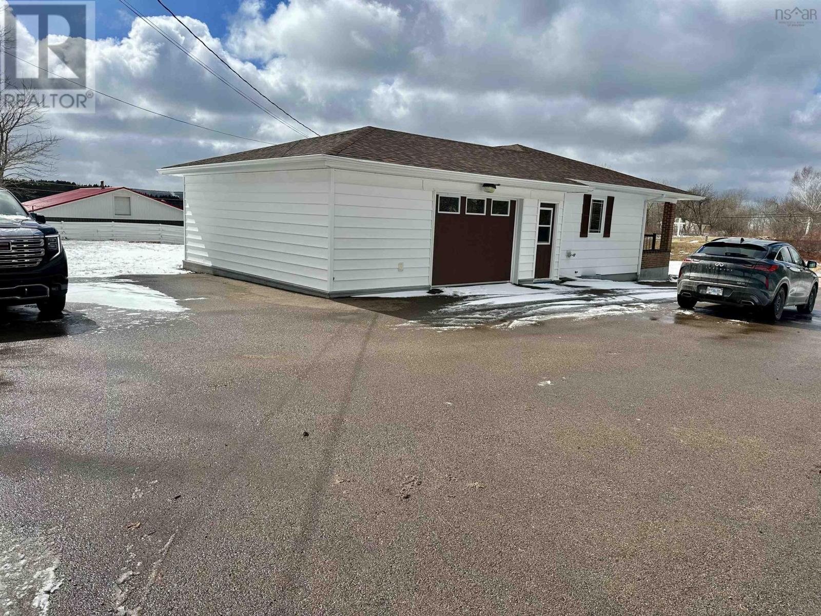 18 Sydney Road Road, Port Hawkesbury, Nova Scotia  B9A 3A4 - Photo 6 - 202605723