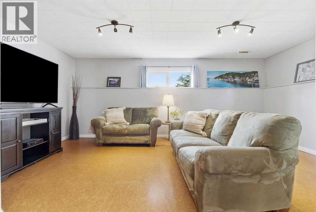 9852 Athens Road Se, Calgary, Alberta  T2J 1B9 - Photo 29 - A2295694