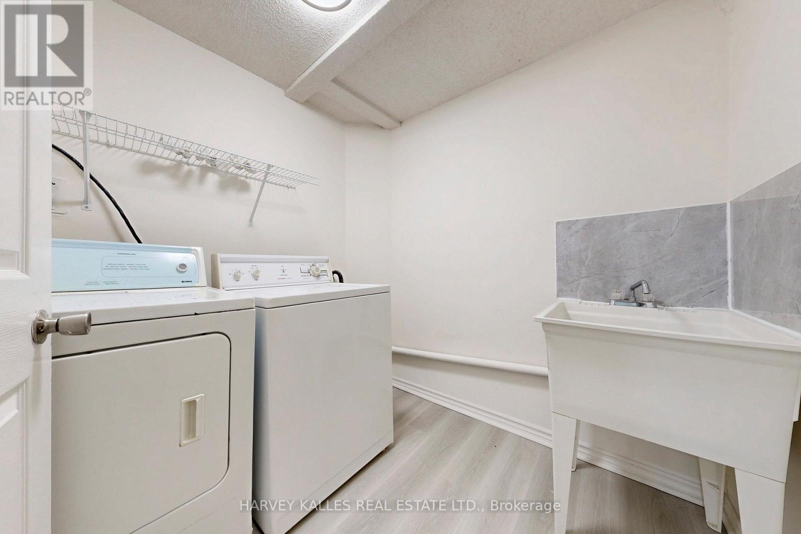 62 Dersingham Crescent, Markham, Ontario  L3T 4E8 - Photo 34 - N12562662