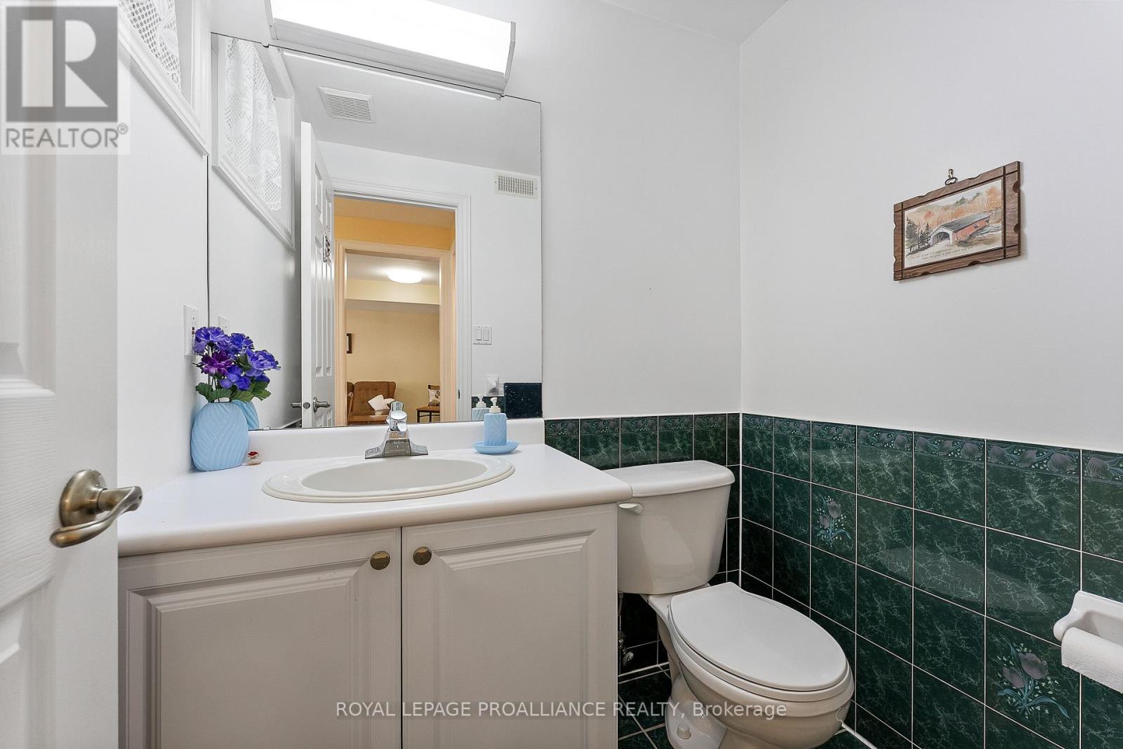 630 Old Highway 2, Quinte West, Ontario  K8V 5P5 - Photo 30 - X12927594