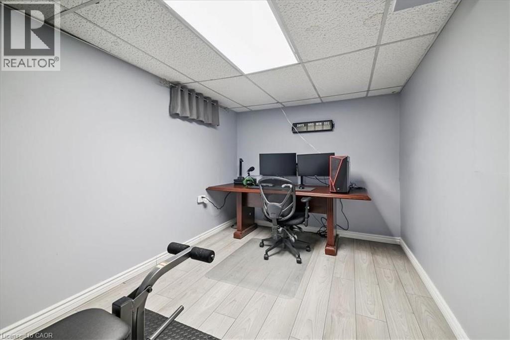 9 Inglewood Street, Brantford, Ontario  N3P 1A4 - Photo 23 - 40815737